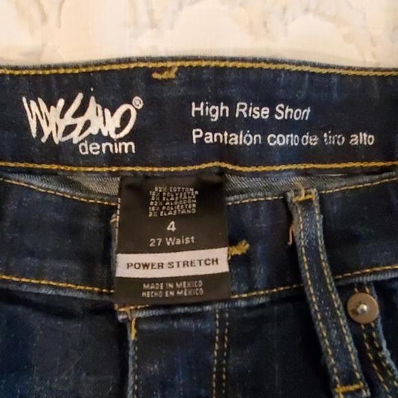 MOSSIMO high rise shorts 4/27 - Picture 4 of 8